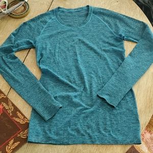 Lululemon Swiftly Long Sleeve size 8 - teal heathered kayak